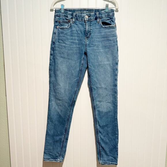 American Eagle Outfitters Denim - American Eagle Curvy 90s Skinny Jeans Size 4